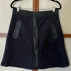 eci Black Faux Suede and Leather Skirt Front Zipper Elastic Waist Pockets - L